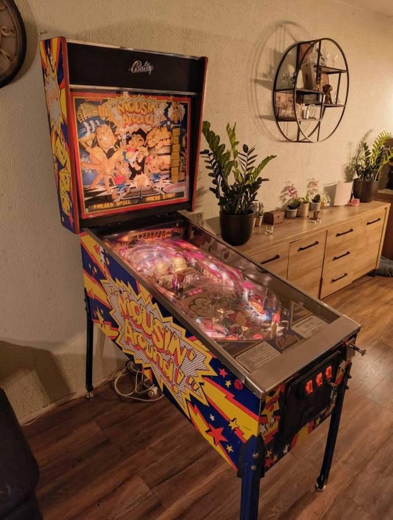 Bally Mousin' Around Pinball Machine
