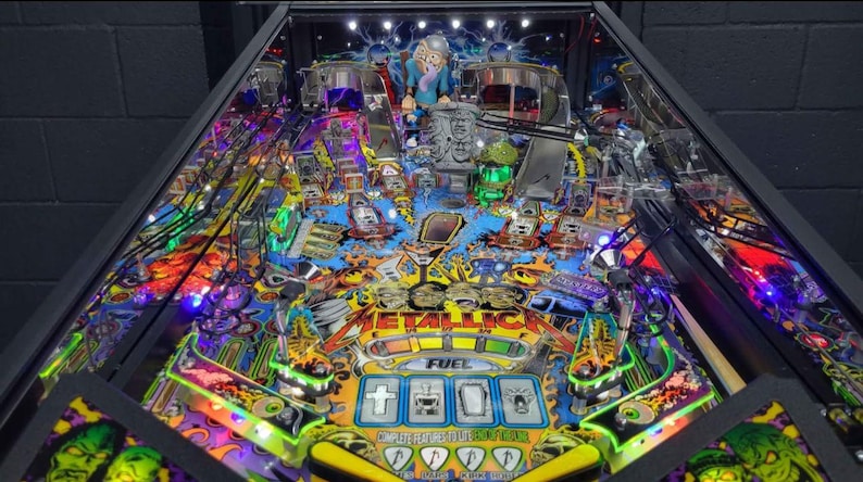 Metal Edition Pinball Machine