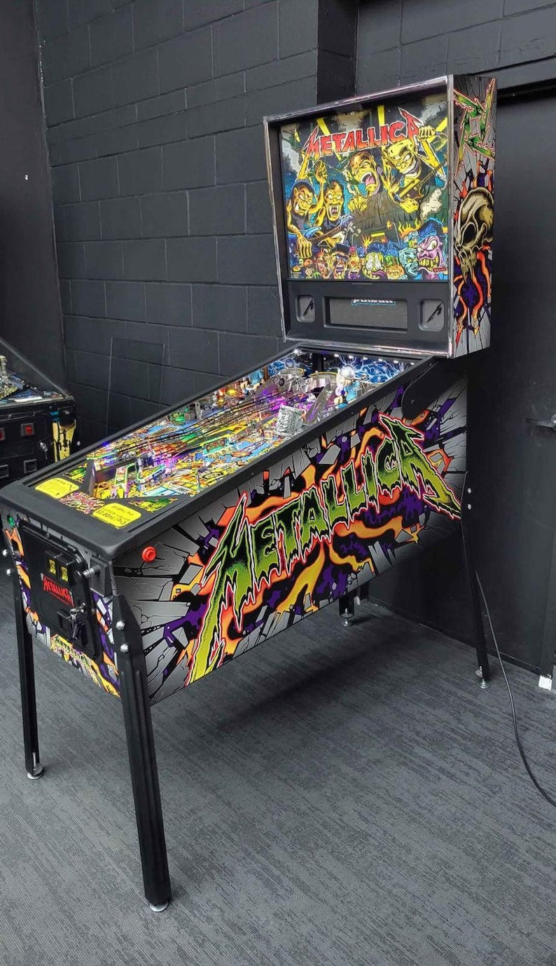 Metal Edition Pinball Machine