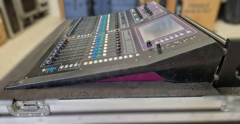 Previous Allen & Heath GLD-80 Professional Digital Mixer