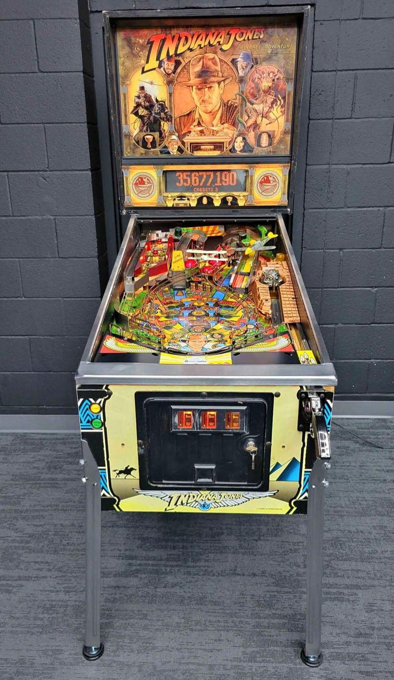 Indiana Jones Edition Pinball Machine
